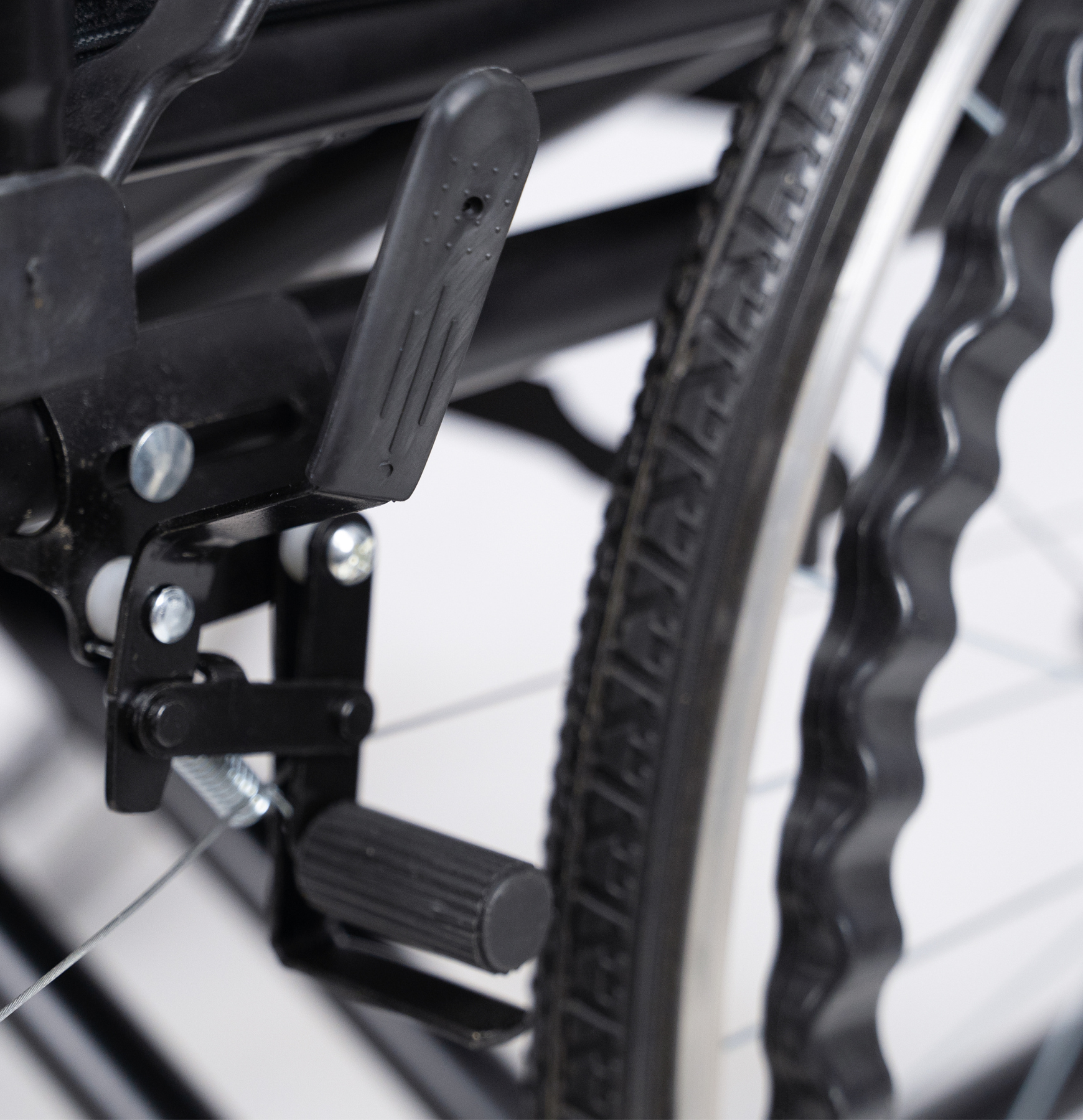 รถเข็นวีลแชร์ รุ่น JUMBO สำหรับคนตัวใหญ่ Size XXL (Manual Wheelchair) รับประกัน 1 ปี รถเข็นวีลแชร์ รุ่น JUMBO สำหรับคนตัวใหญ่ Size XXL (Manual Wheelchair) รับประกัน 1 ปี